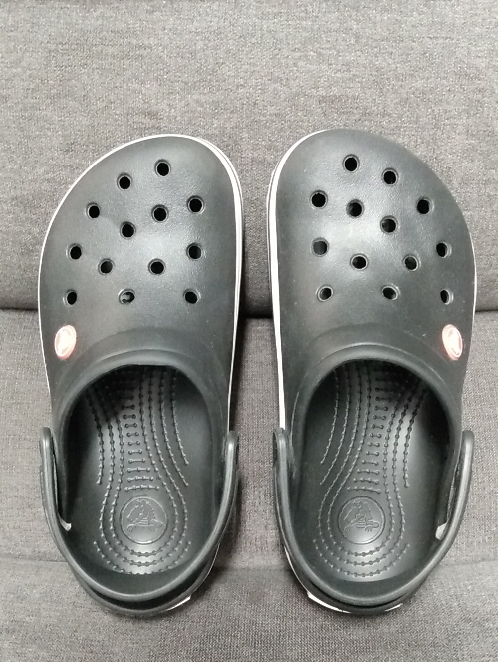 CROCS Kid's Crocband Clog Black Slip-On w/ White Trim Big Kids Size J4 - Picture 6 of 12